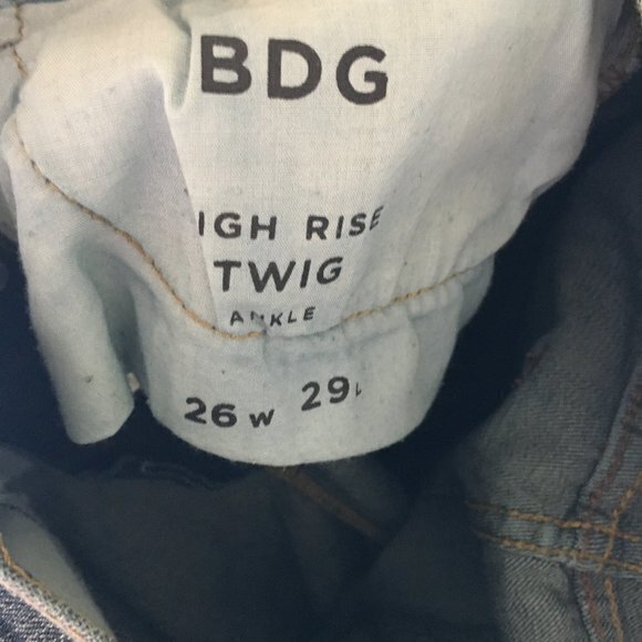 Urban Outfitters BDG Twig High Rise Jeans 26Wx‎ 29L - Picture 7 of 9